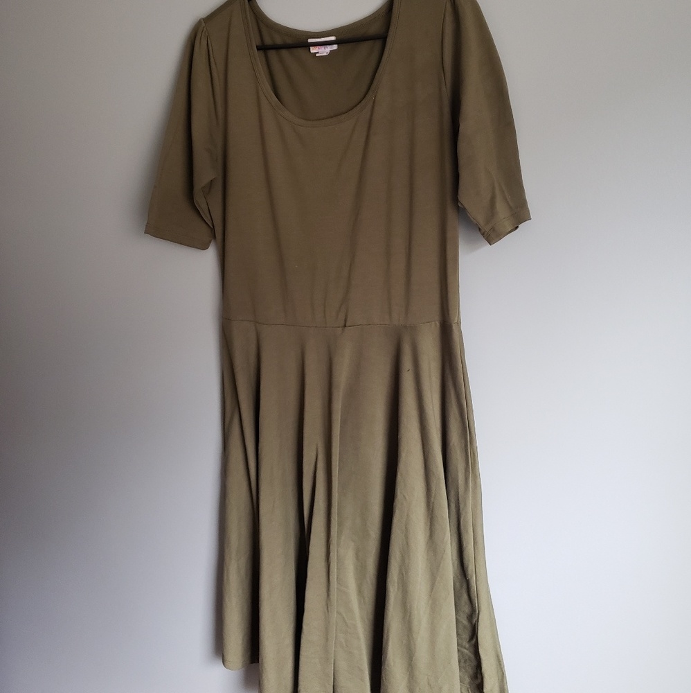 Lularoe Nicole dress!